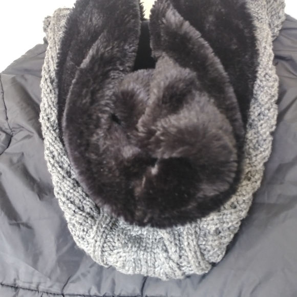 Girl's hooded winter jacket size large from 12 ONE - Picture 4 of 8